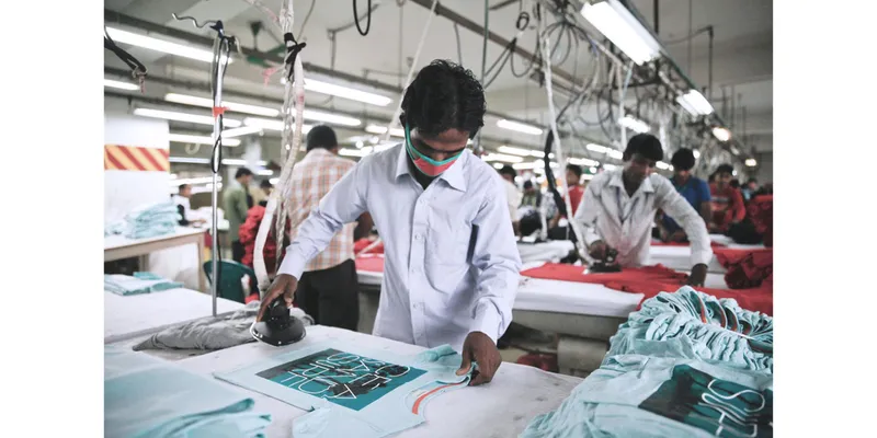 Transport Costs Between Major Textile Hubs Rise Sharply Amid Fuel Price Increase